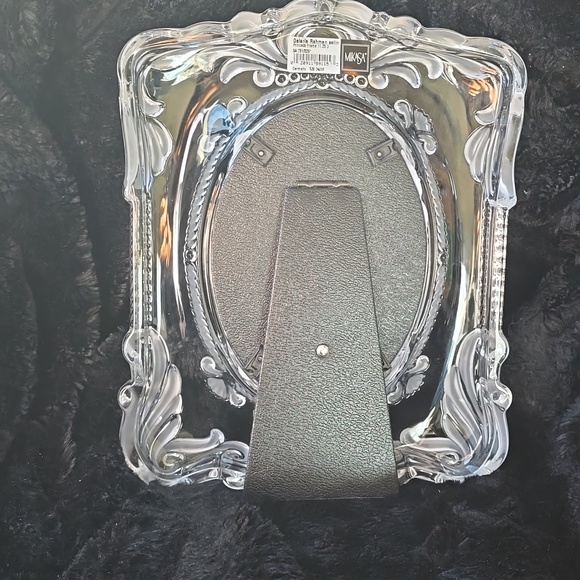 Glass Picture Frame - Picture 2 of 4